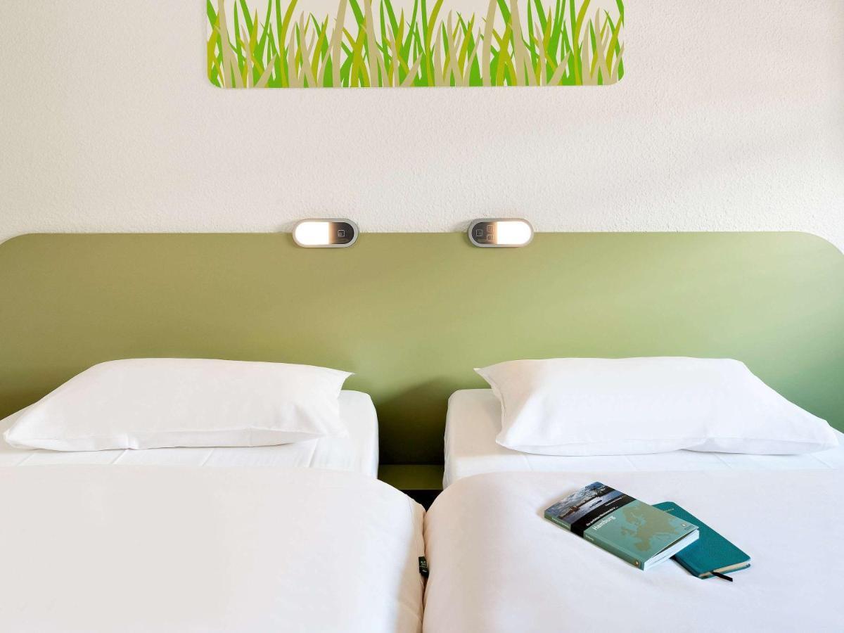 Ibis Budget Granville Exteriör bild